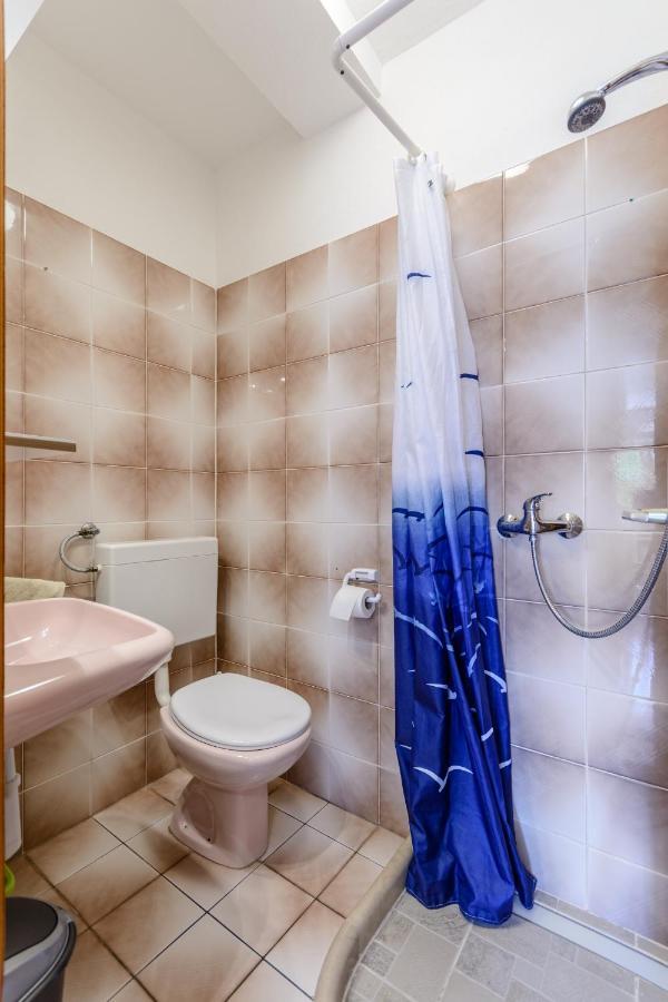 Apartments By The Sea Sumartin, Brac - 2952 Exterior photo